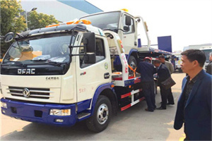 分宜汽车道路救援拖车价格